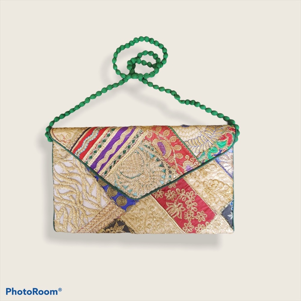 Beautiful handcrafted Indian purse (new)